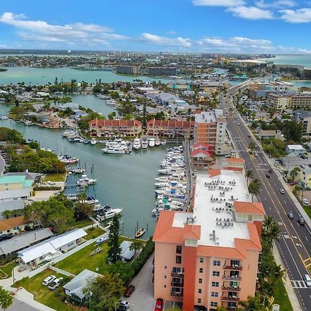 Apartamento Bay Front Oasis St. Pete Beach Exterior foto