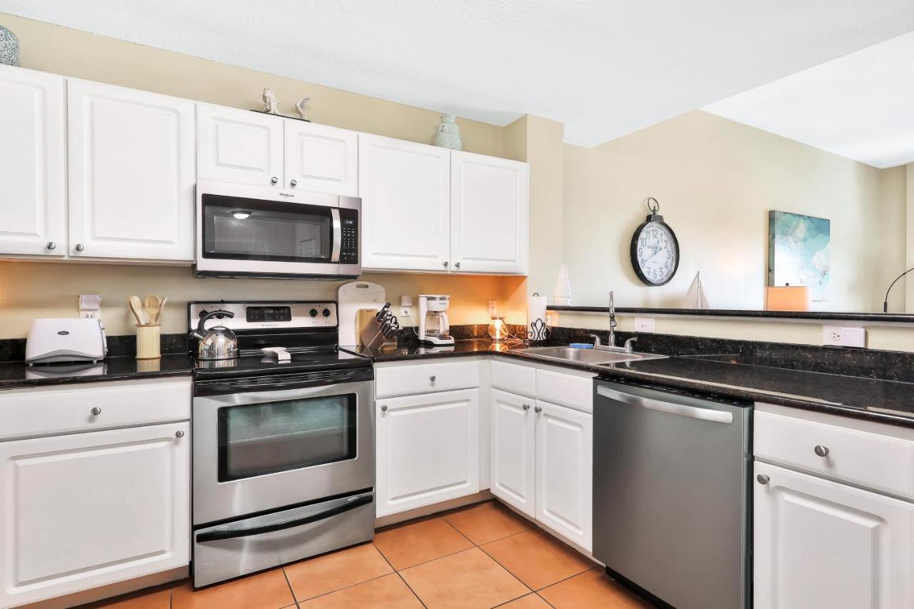 Apartamento Bay Front Oasis St. Pete Beach Exterior foto