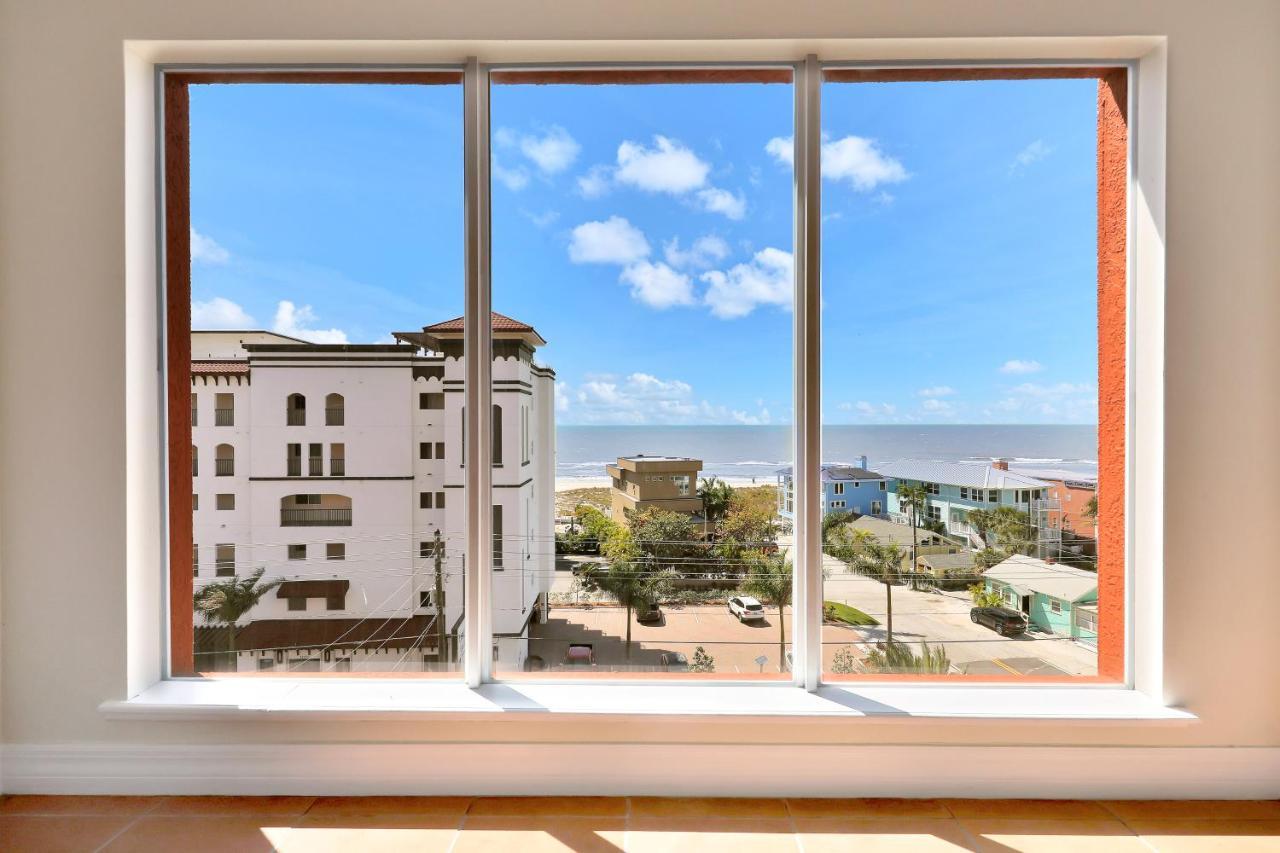 Apartamento Bay Front Oasis St. Pete Beach Exterior foto
