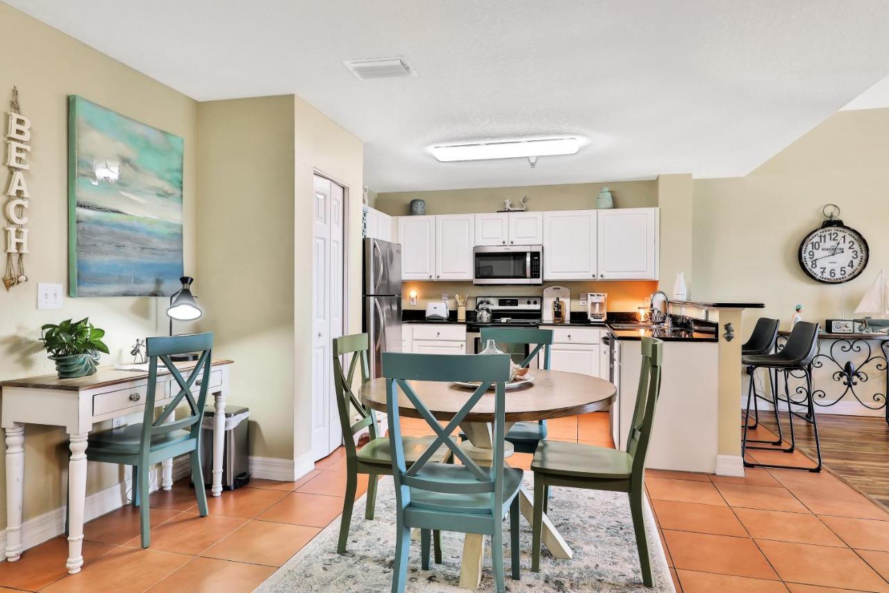 Apartamento Bay Front Oasis St. Pete Beach Exterior foto